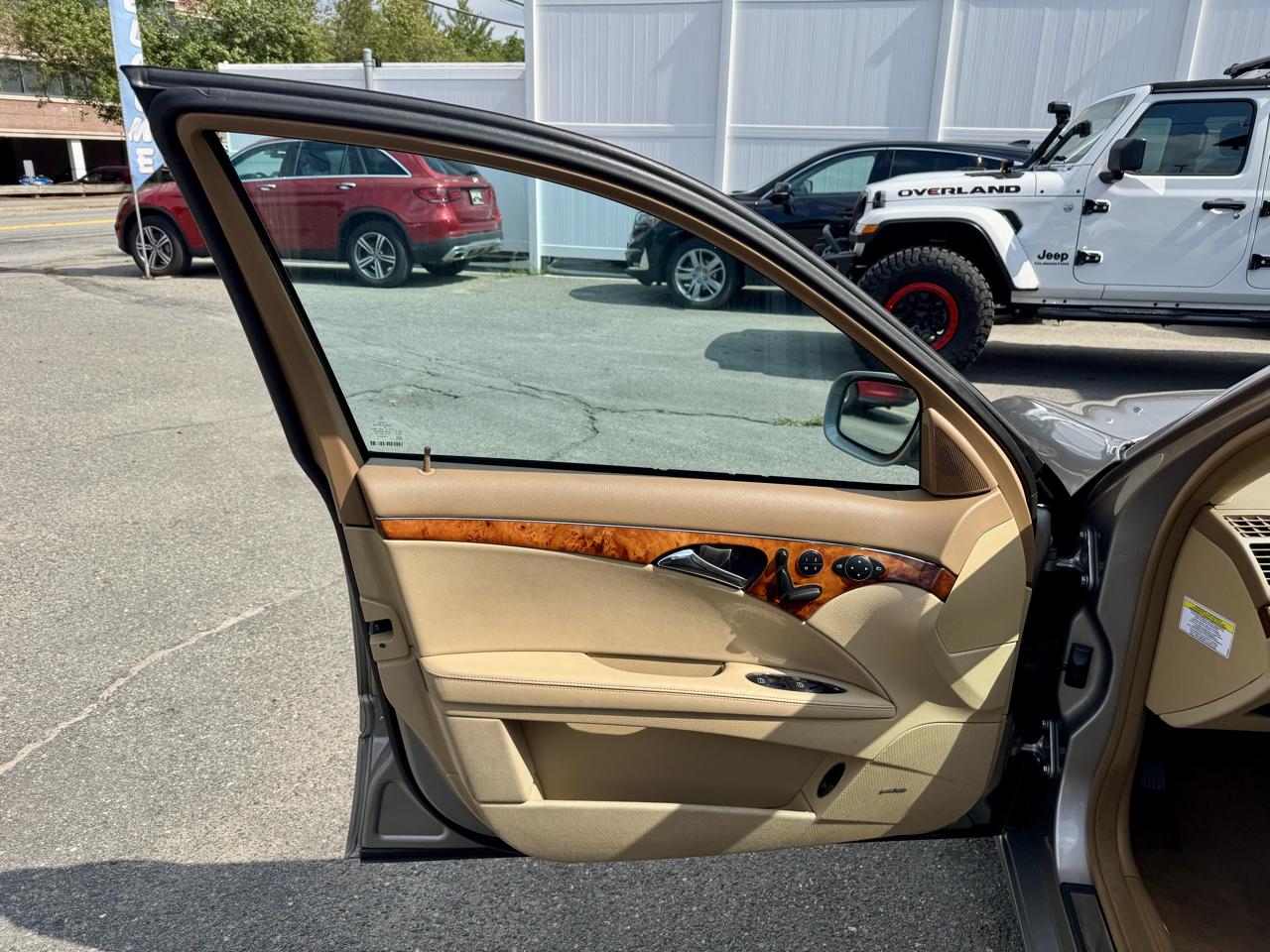 Mercedes-Benz E-Class E350 Luxury 2008