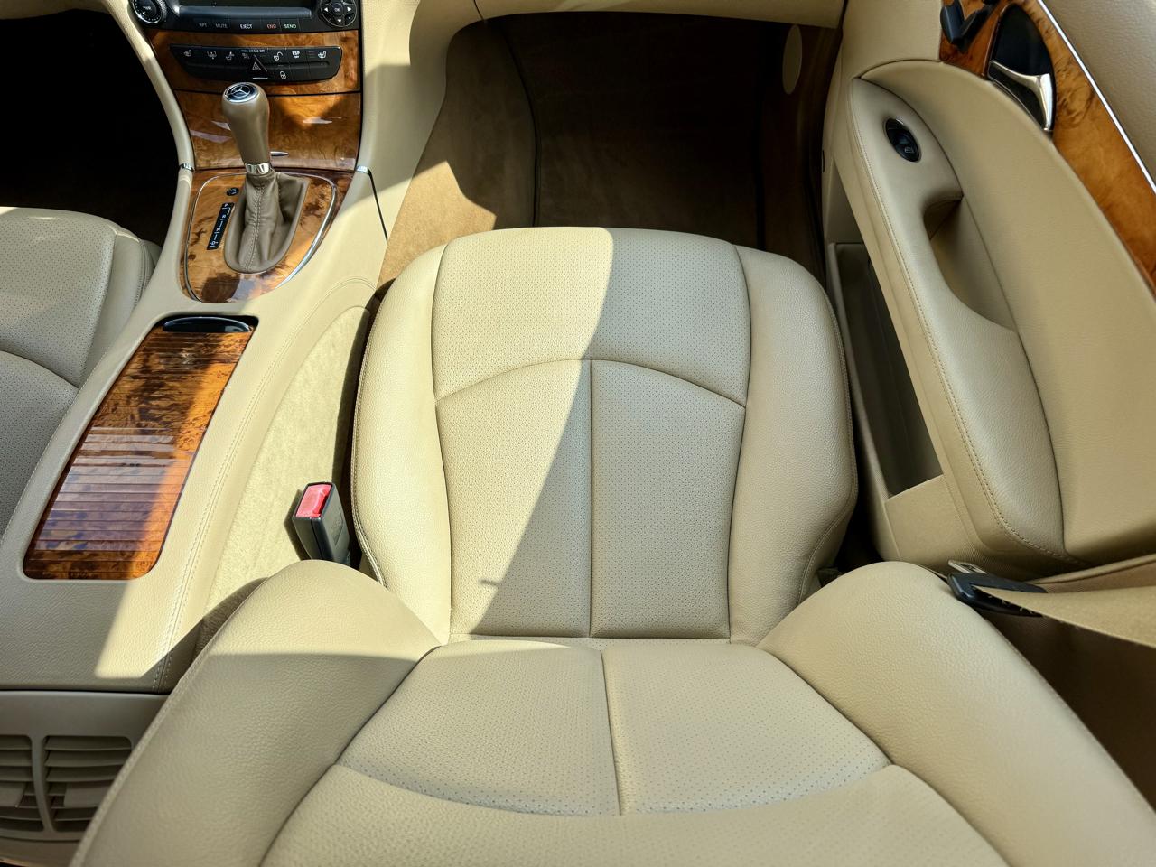 Mercedes-Benz E-Class E350 Luxury 2008