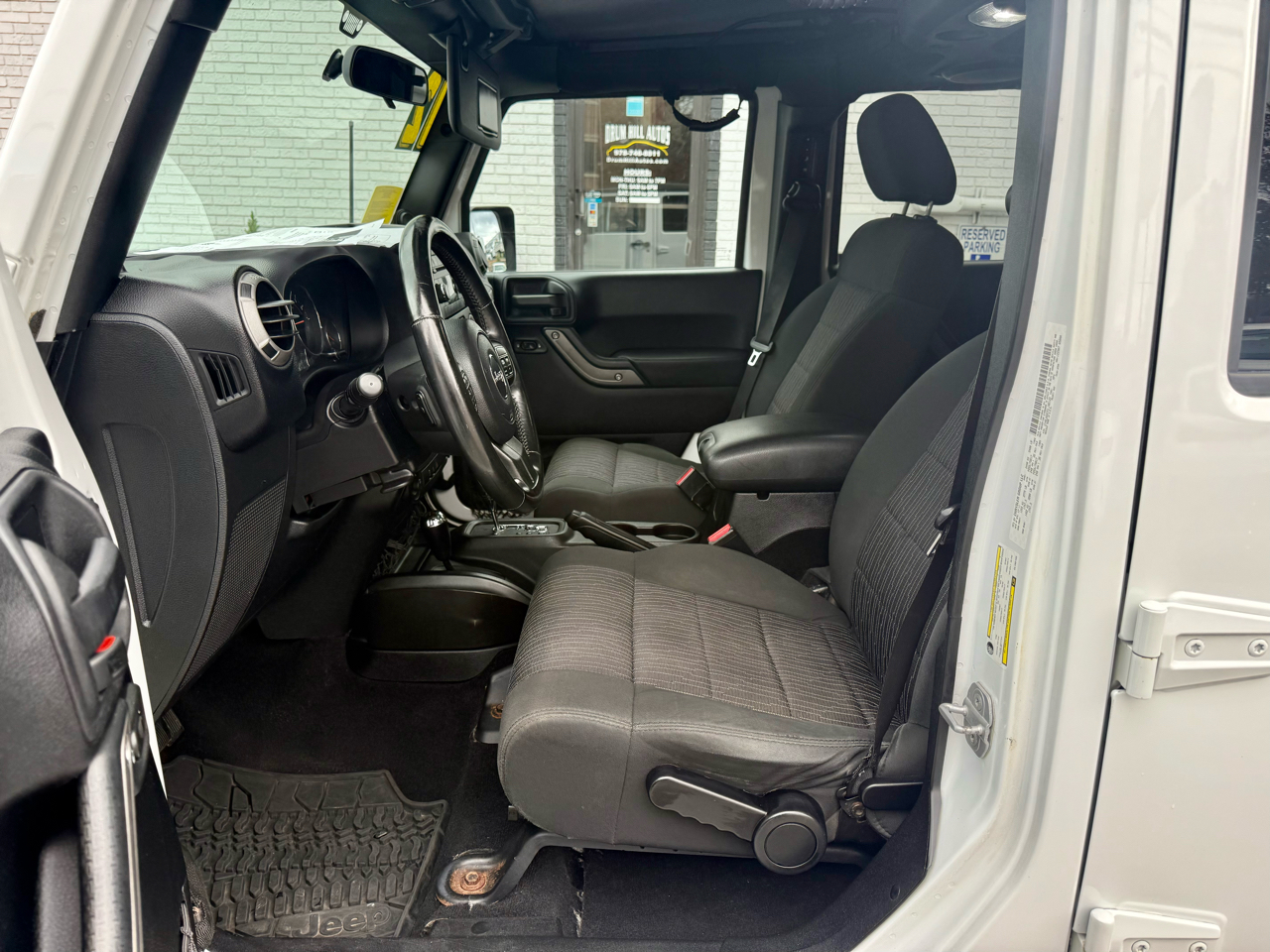 Jeep Wrangler Unlimited Sport 4WD 2012