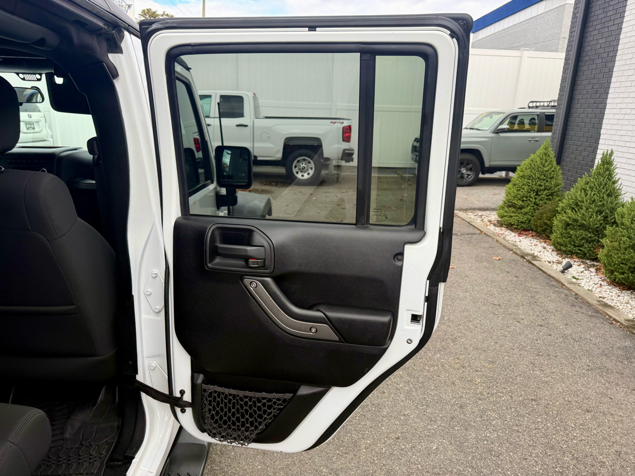 Jeep Wrangler Unlimited Sport 4WD 2012