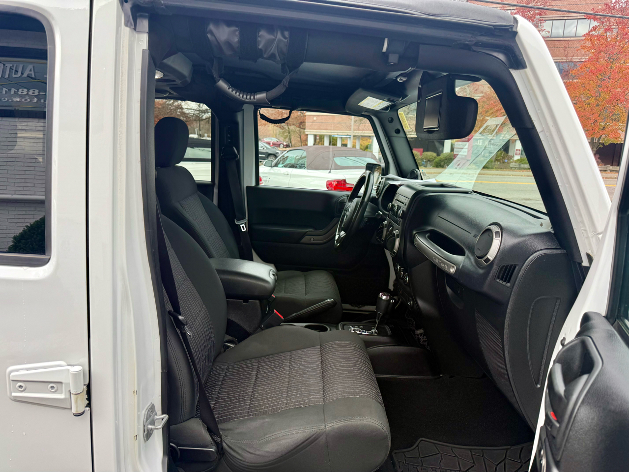 Jeep Wrangler Unlimited Sport 4WD 2012