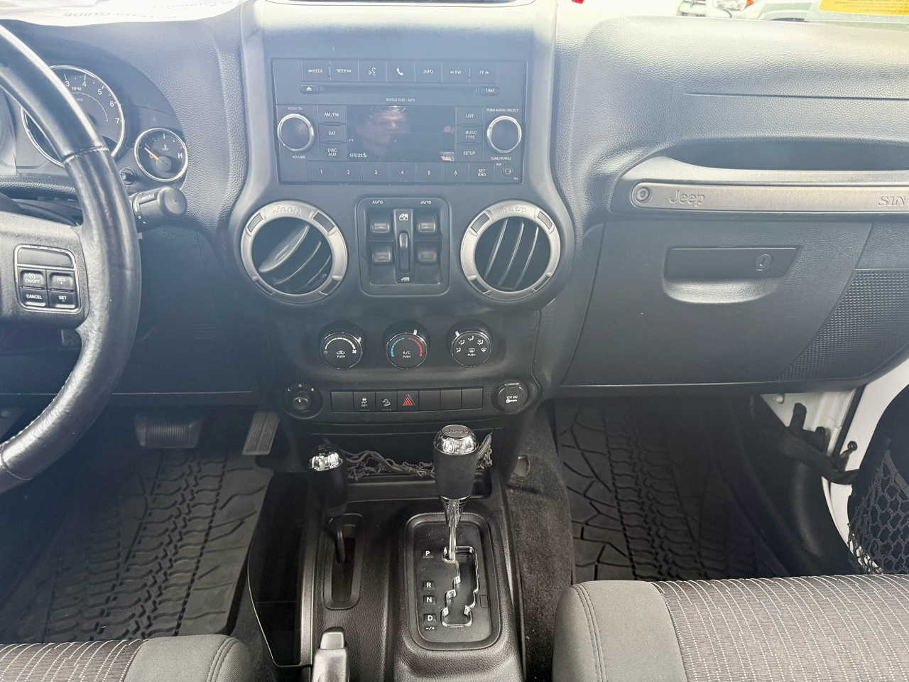 Jeep Wrangler Unlimited Sport 4WD 2012