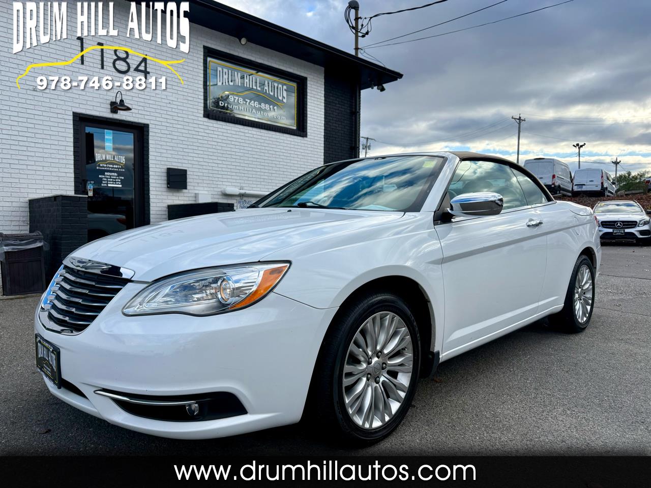 2011 Chrysler 200 Limited