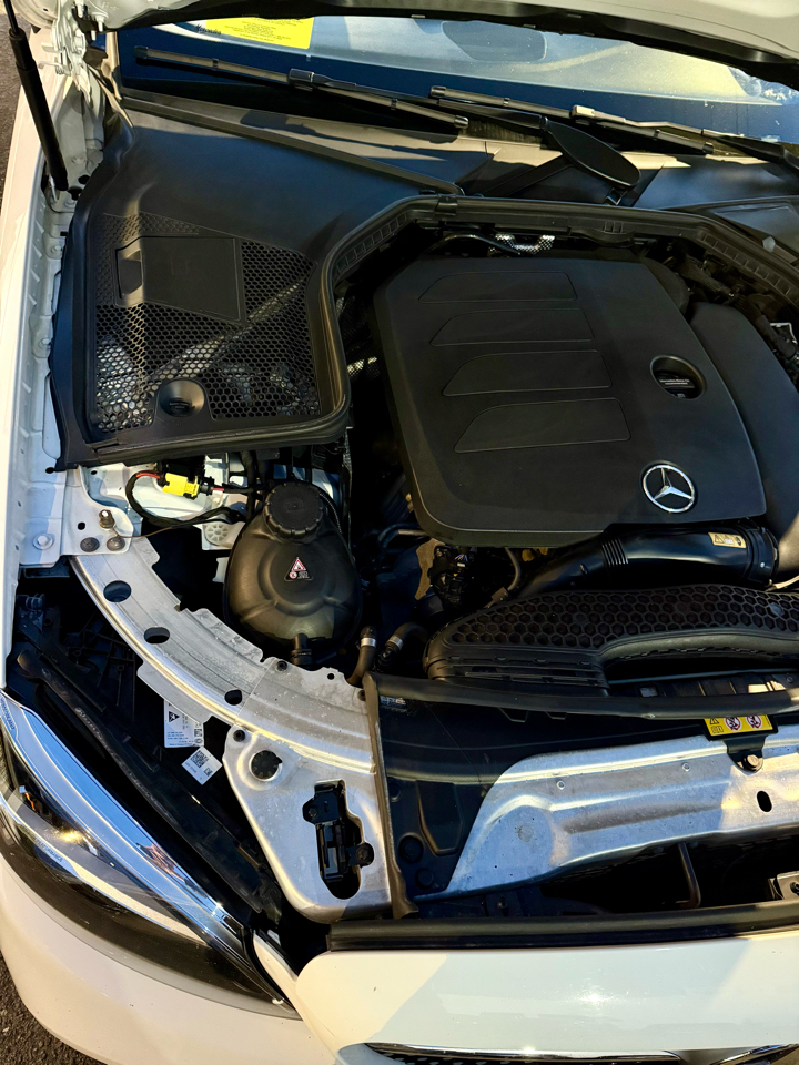 Mercedes-Benz C-Class C300 4MATIC Convertible 2020