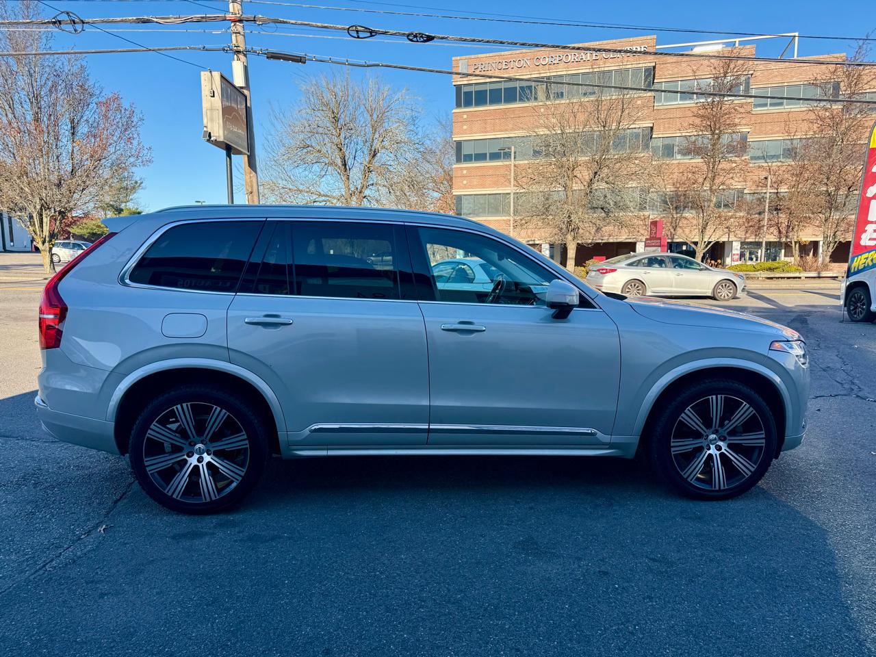 Volvo XC90  2022