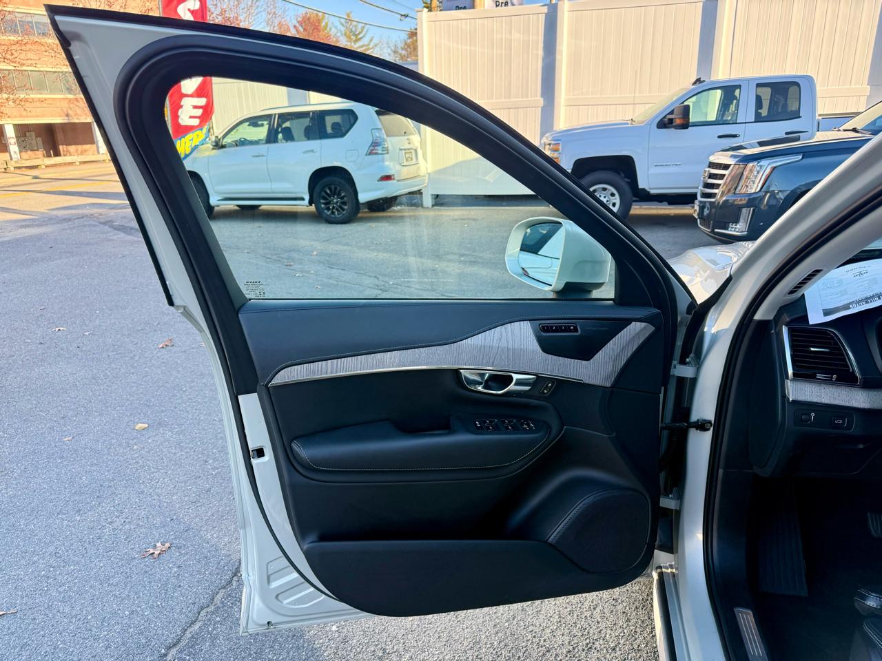 Volvo XC90  2022