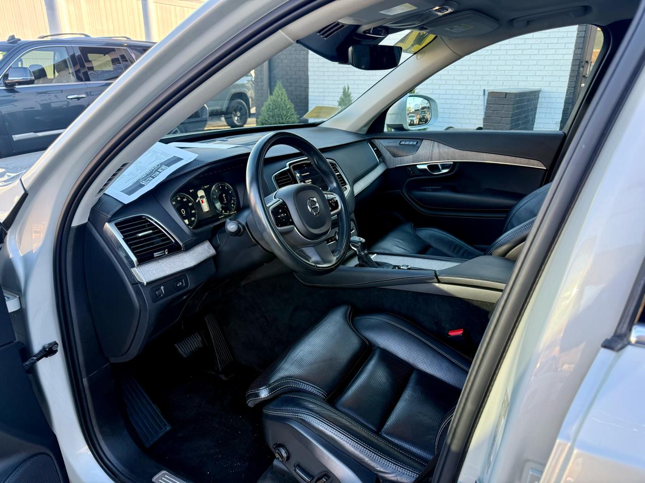 Volvo XC90  2022