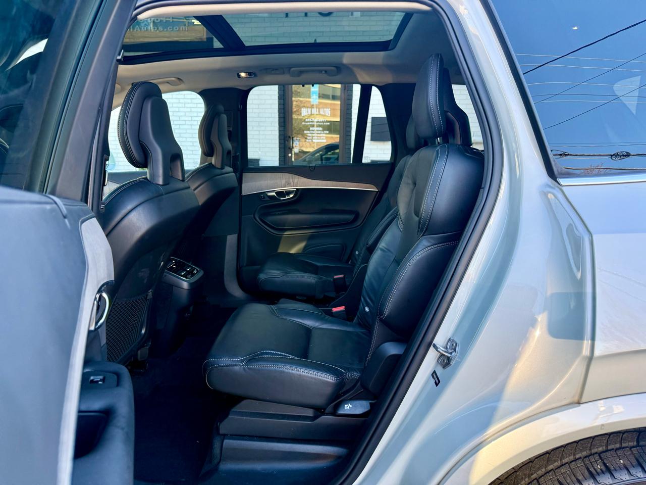 Volvo XC90  2022
