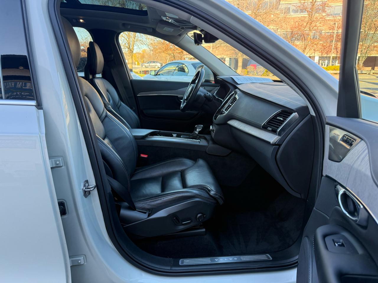 Volvo XC90  2022