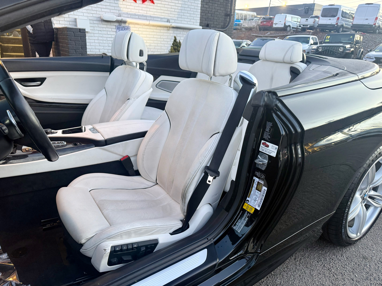 BMW 6-Series 650xi Convertible 2014