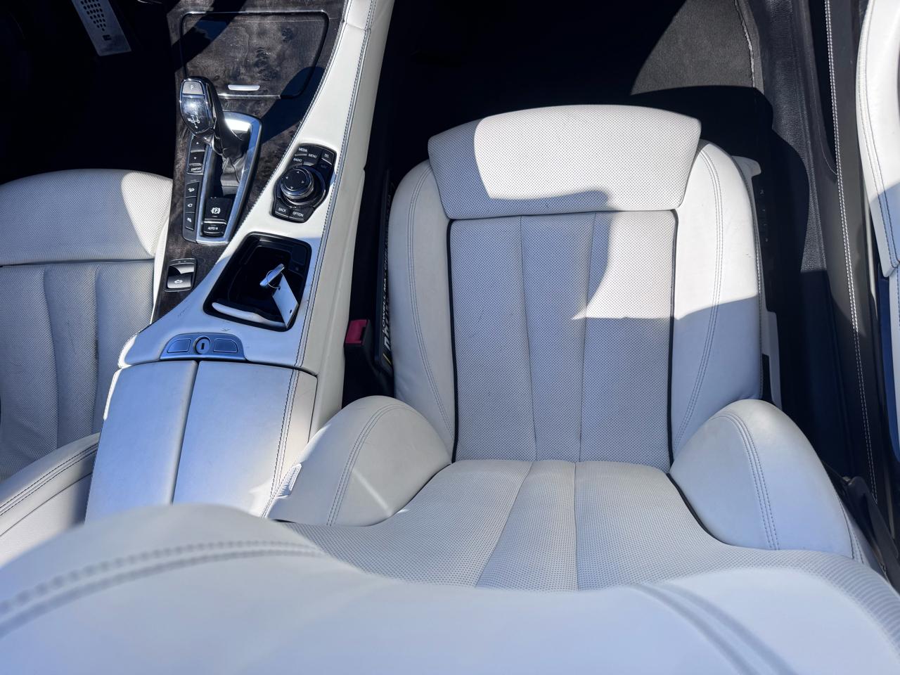 BMW 6-Series 650xi Convertible 2014