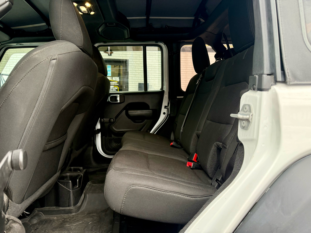 Jeep Wrangler Unlimited Sport 2022