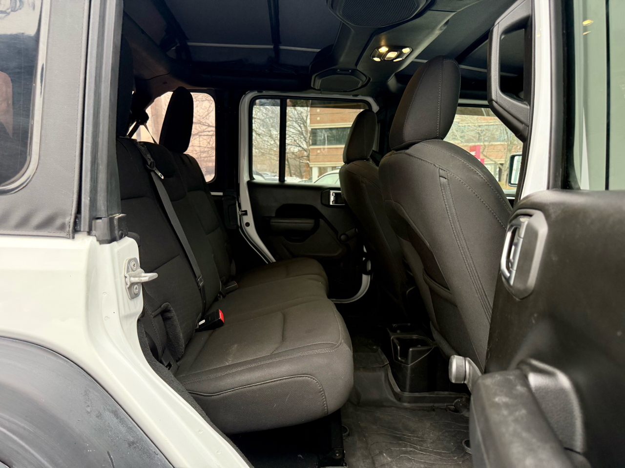 Jeep Wrangler Unlimited Sport 2022