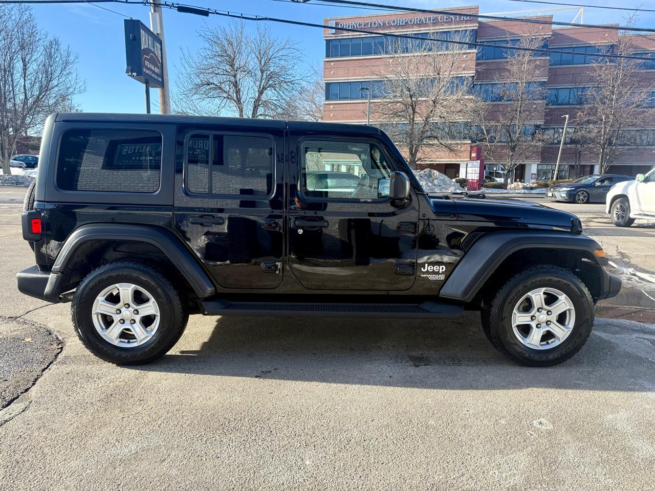 Jeep Wrangler Unlimited Sport S 2020