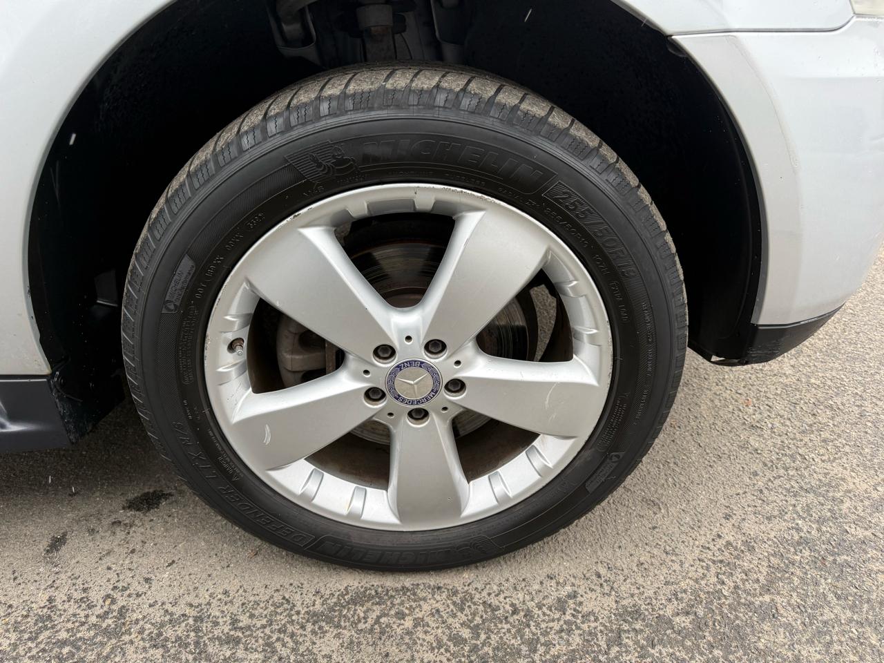 Mercedes-Benz M-Class ML350 4MATIC 2011