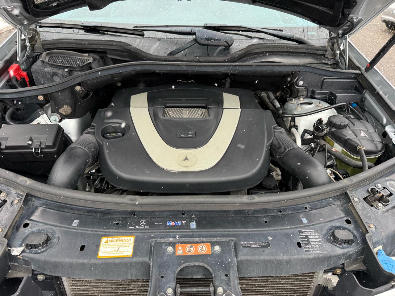 Mercedes-Benz M-Class ML350 4MATIC 2011