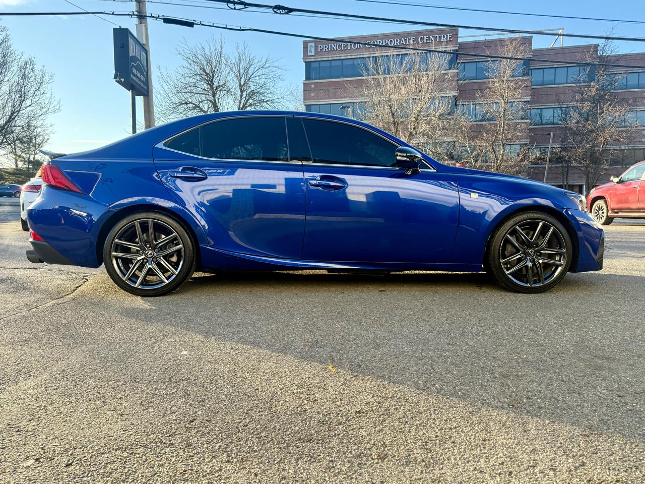 Lexus IS F SPORT 300 RWD 2020