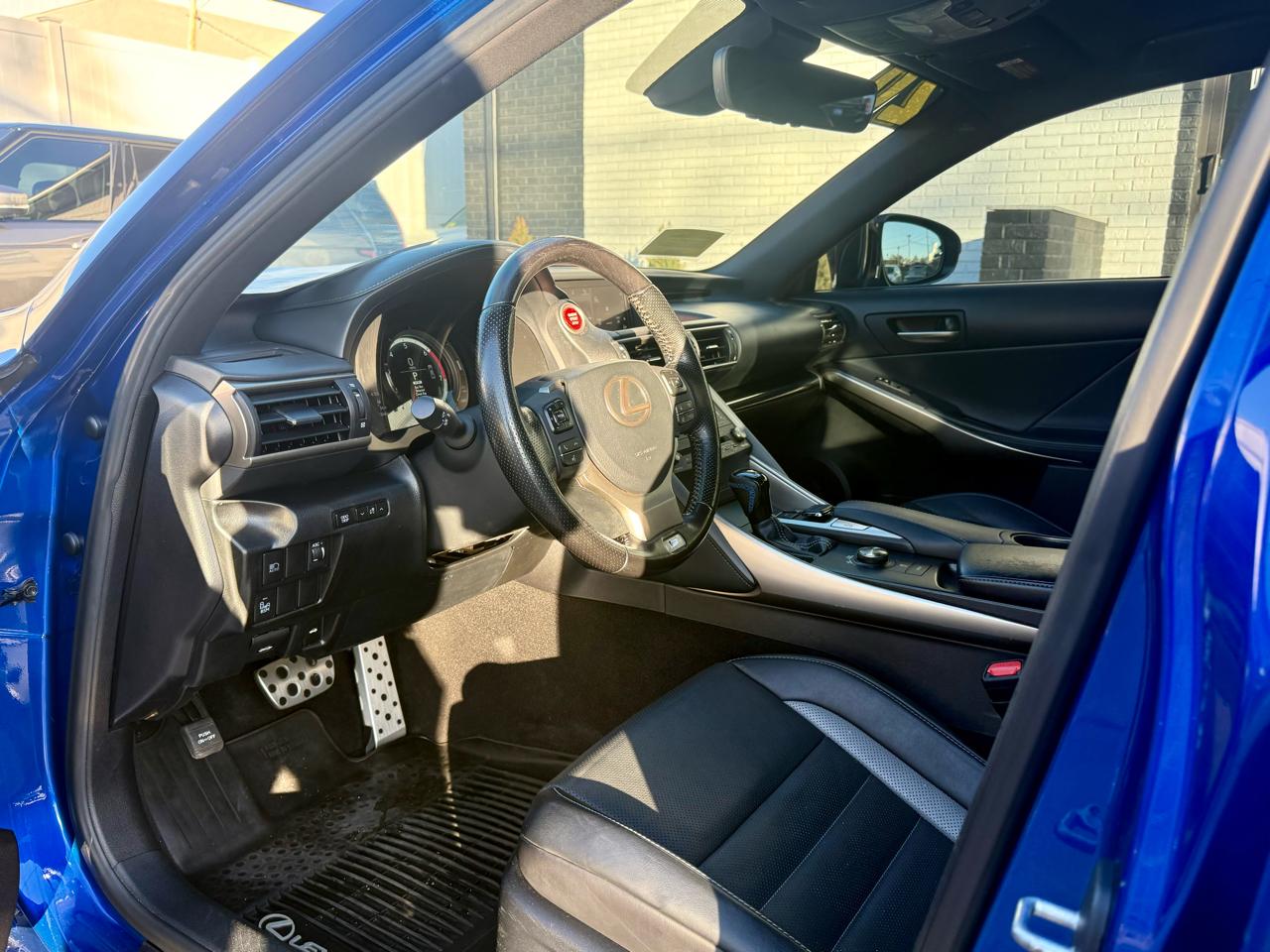 Lexus IS F SPORT 300 RWD 2020