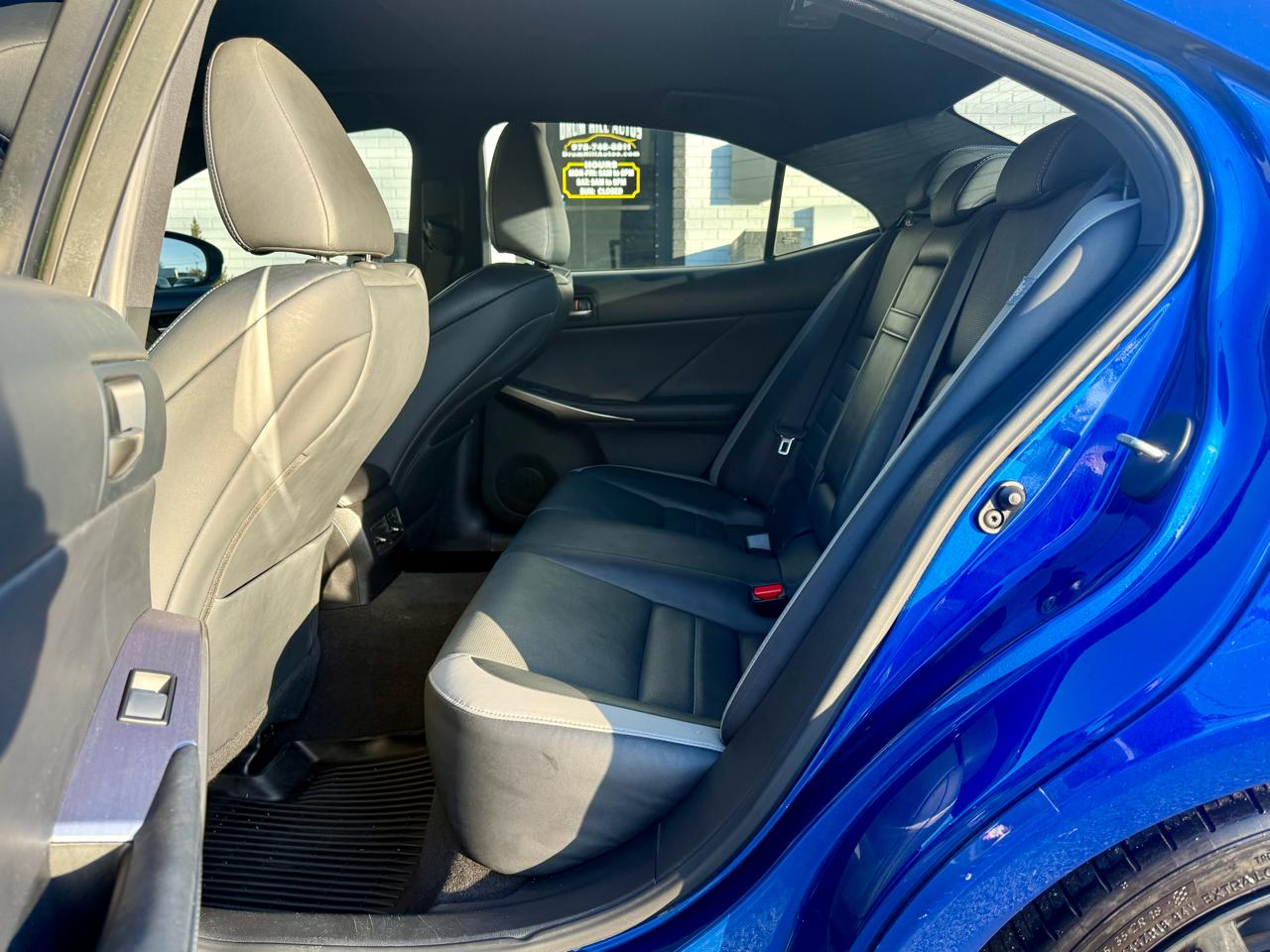 Lexus IS F SPORT 300 RWD 2020