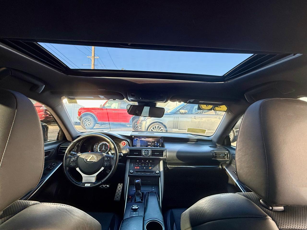 Lexus IS F SPORT 300 RWD 2020