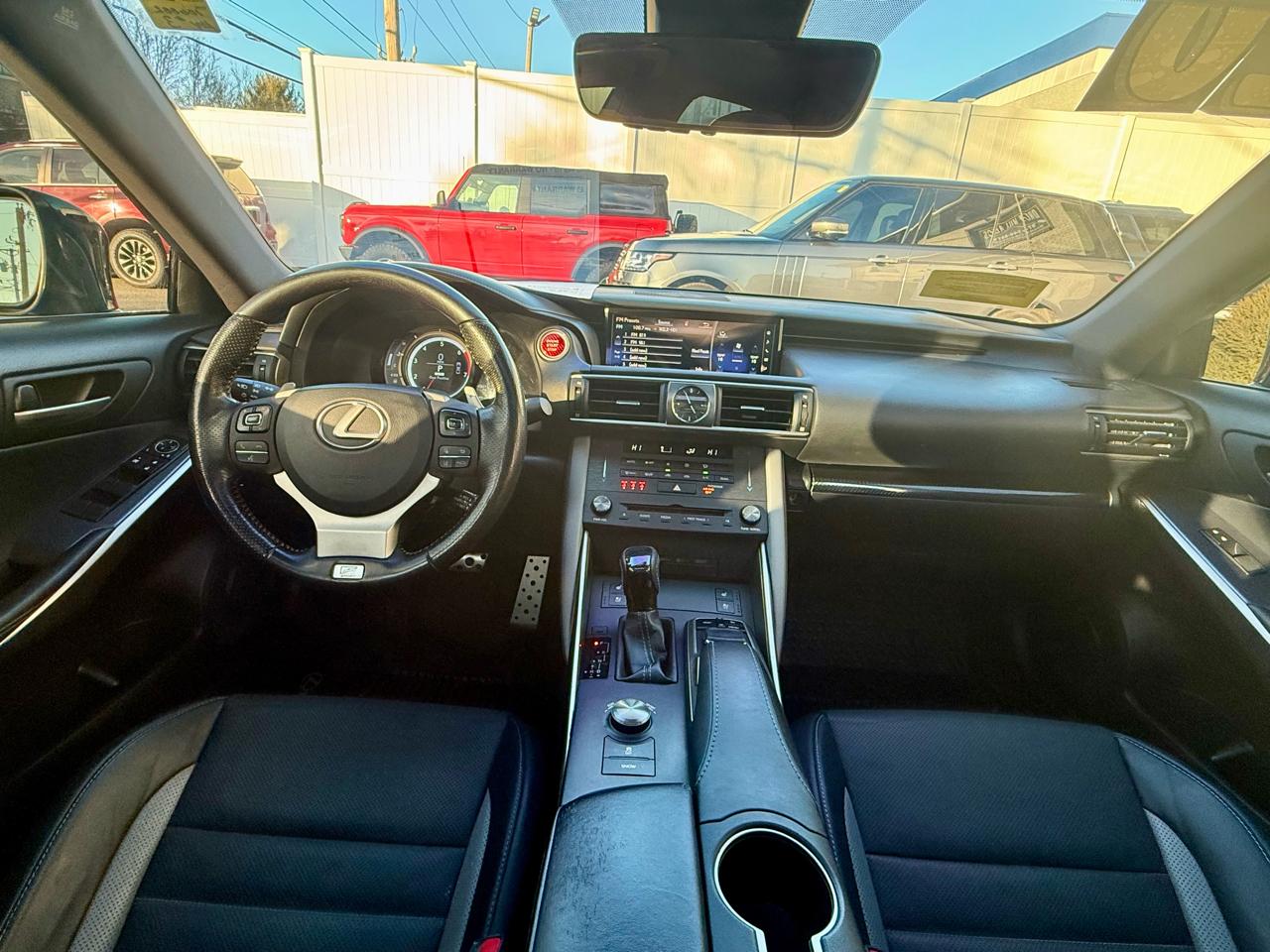 Lexus IS F SPORT 300 RWD 2020