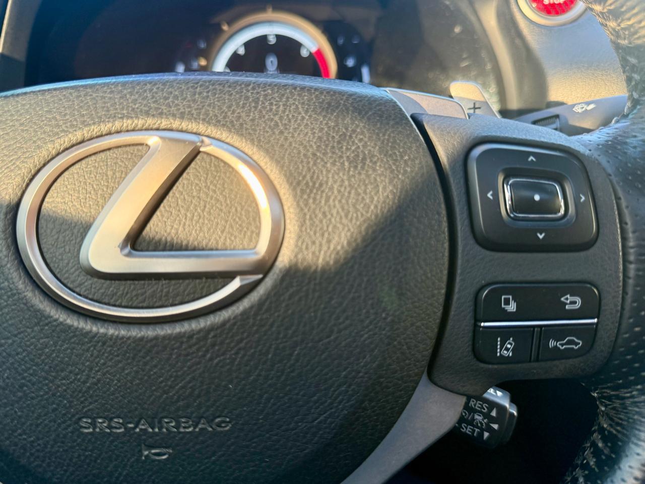 Lexus IS F SPORT 300 RWD 2020