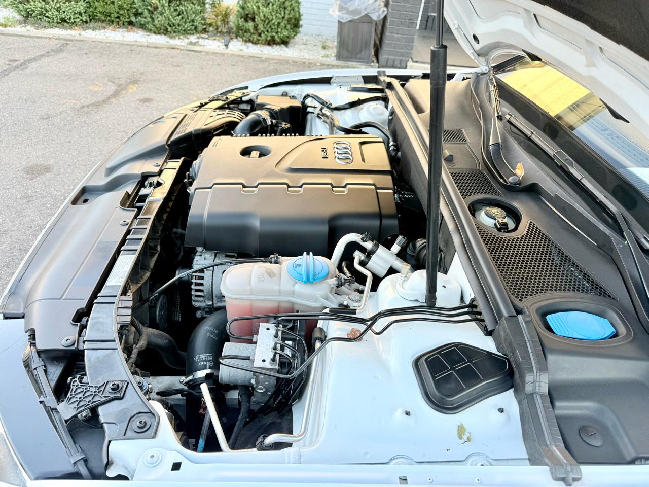 Audi A5 2.0T Premium Plus Cabriolet quattro 2015