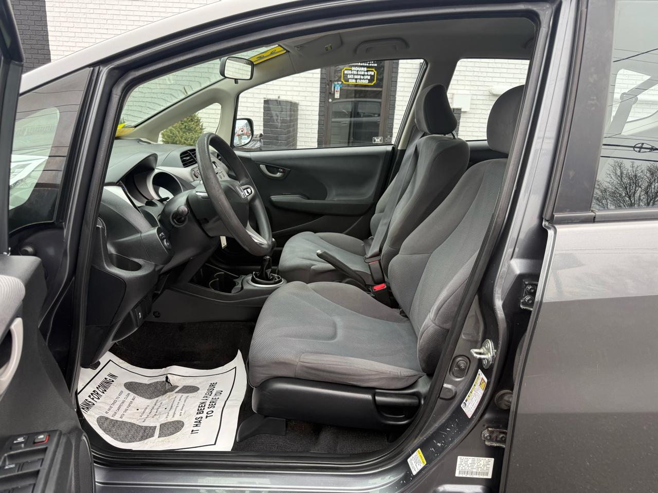 Honda Fit 5-Speed MT 2013