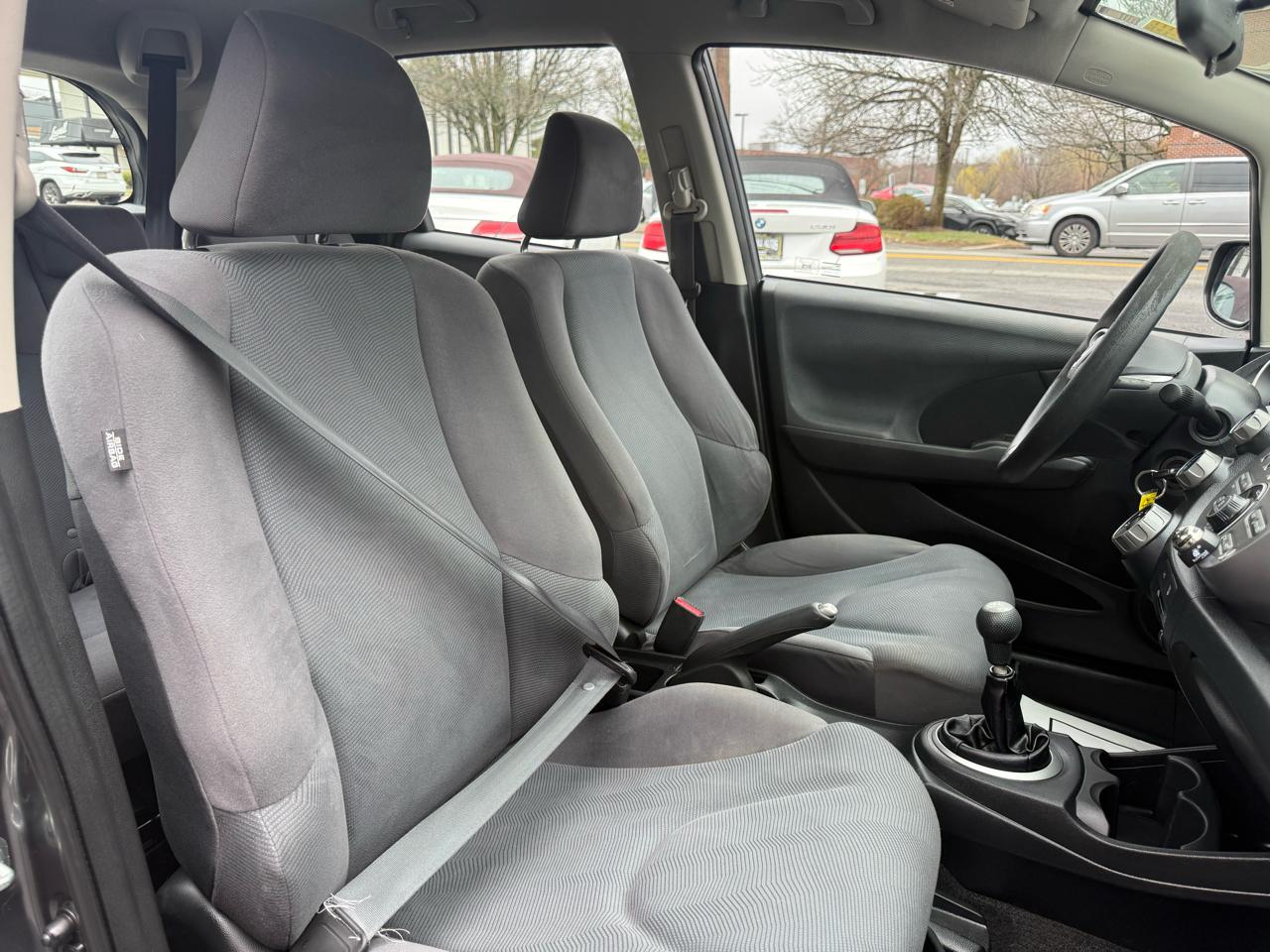 Honda Fit 5-Speed MT 2013