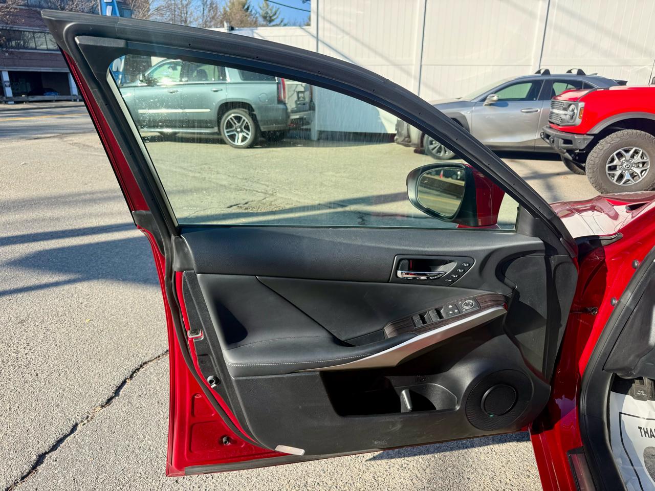 Lexus IS 350 AWD 2015