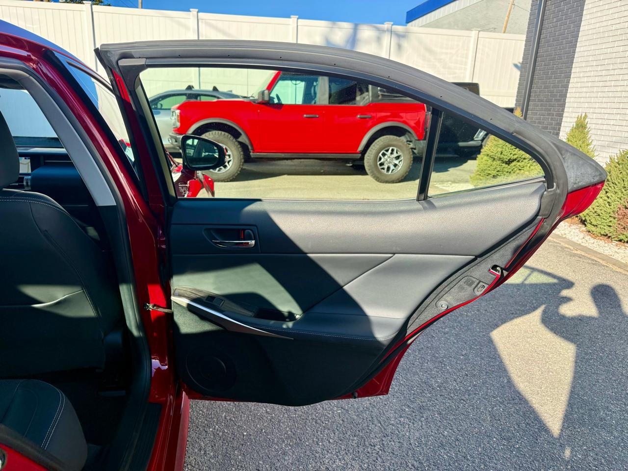 Lexus IS 350 AWD 2015