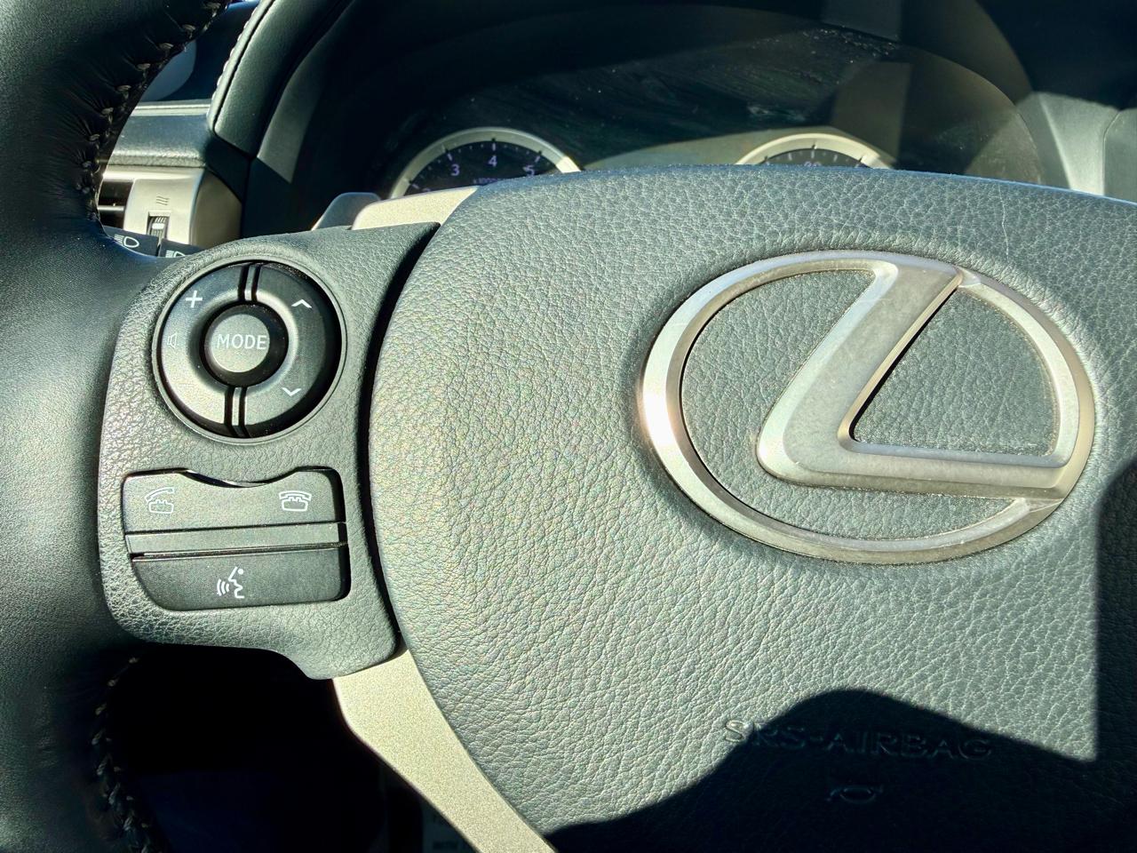 Lexus IS 350 AWD 2015