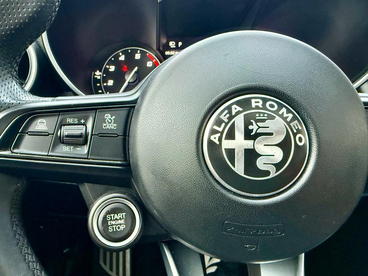 Alfa Romeo Giulia Ti AWD 2022