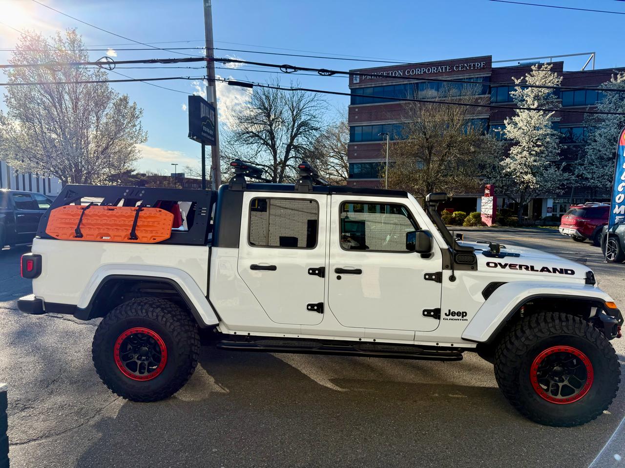 Jeep Gladiator Sport S 2021