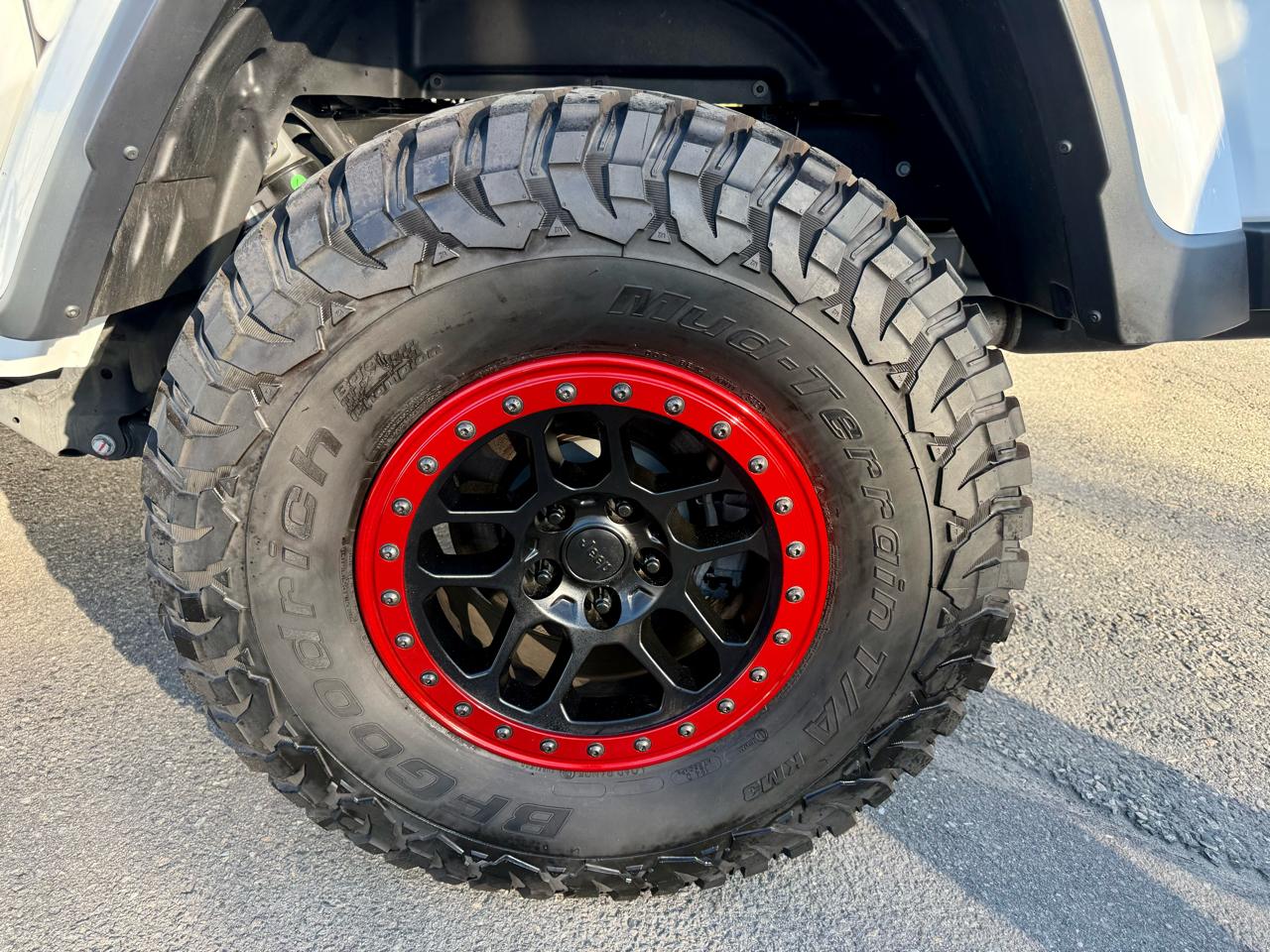 Jeep Gladiator Sport S 2021