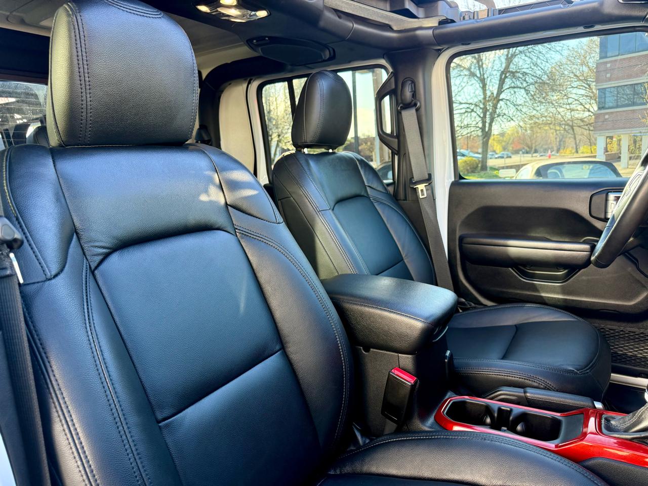 Jeep Gladiator Sport S 2021