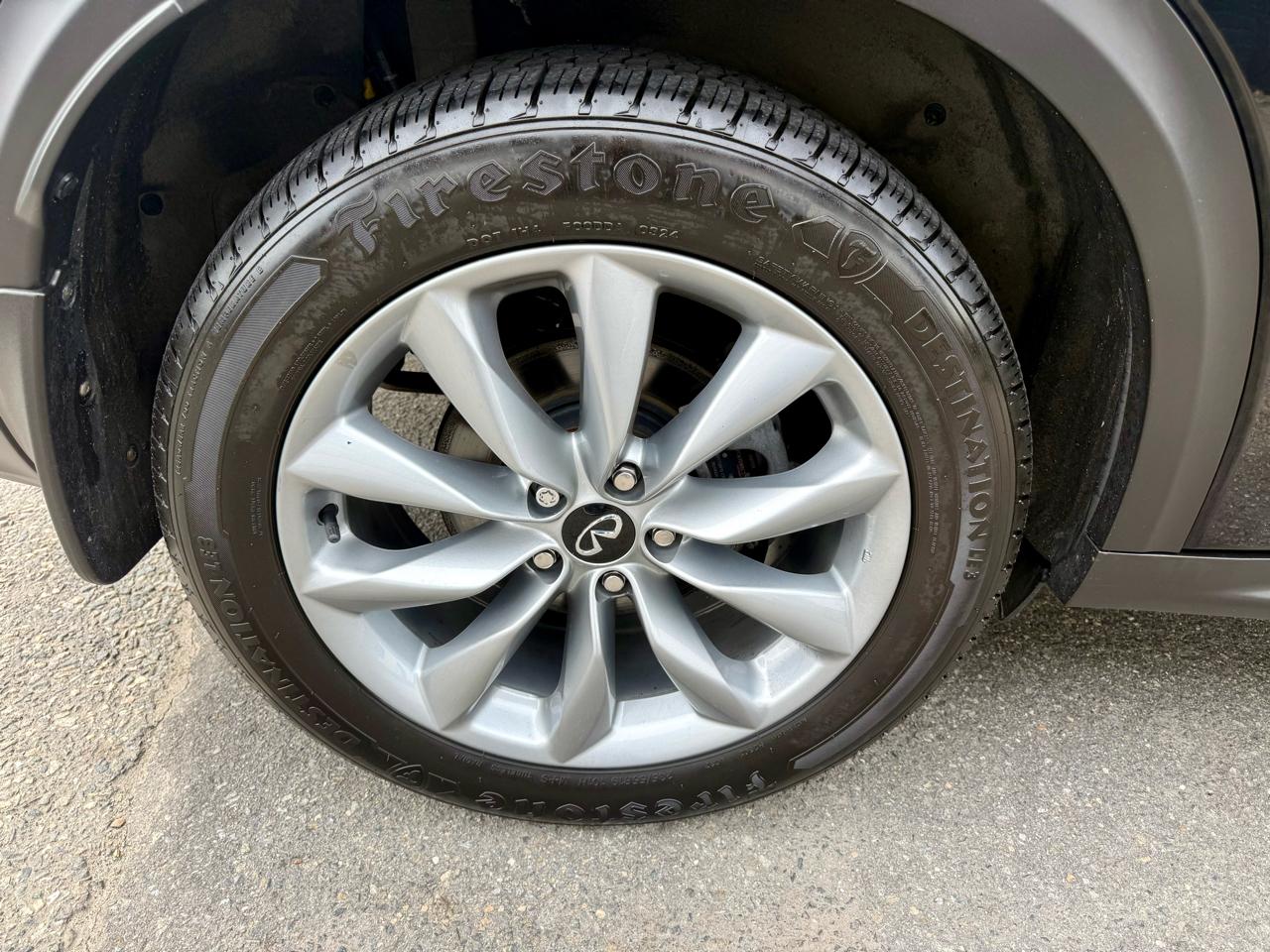 Infiniti QX50 LUXE AWD 2022