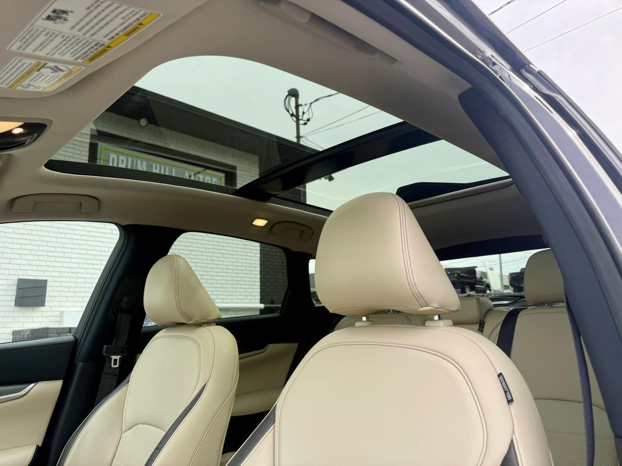 Infiniti QX50 LUXE AWD 2022