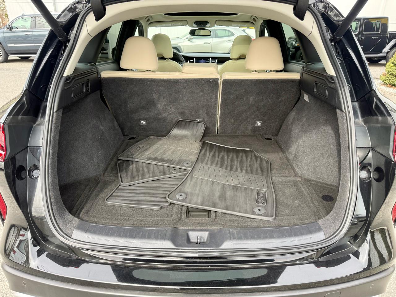 Infiniti QX50 LUXE AWD 2022