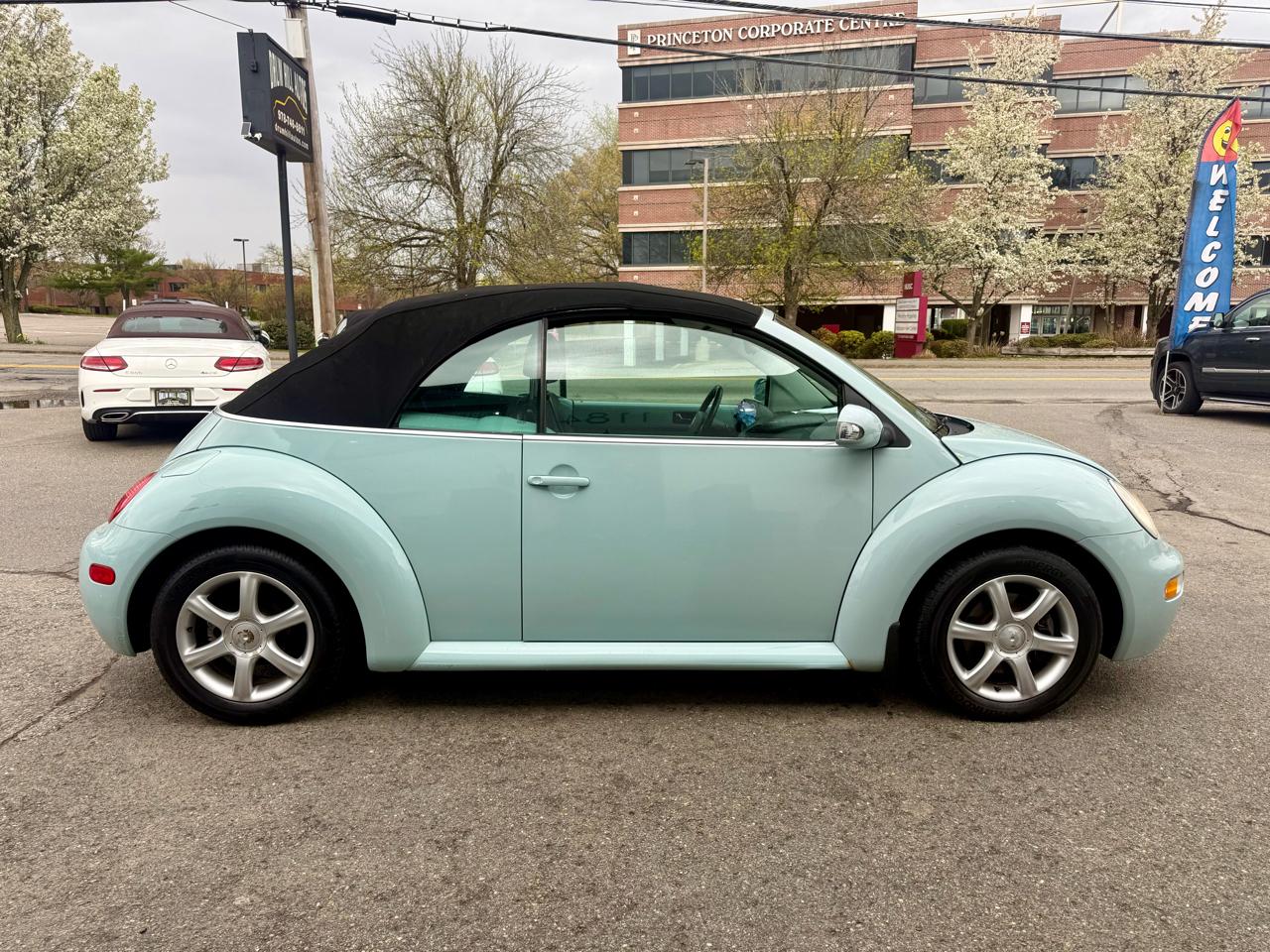 Volkswagen New Beetle GLS 1.8L Convertible 2004