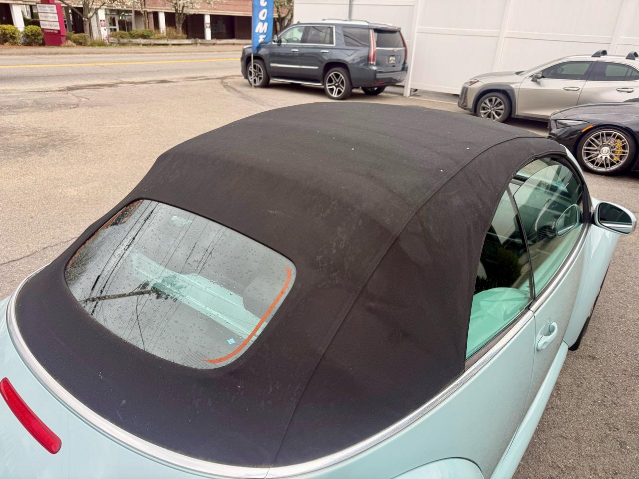 Volkswagen New Beetle GLS 1.8L Convertible 2004