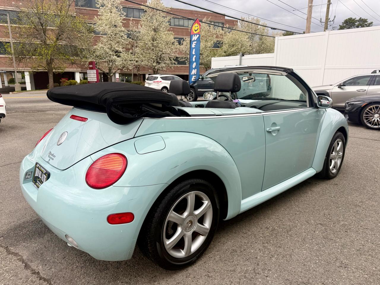 Volkswagen New Beetle GLS 1.8L Convertible 2004