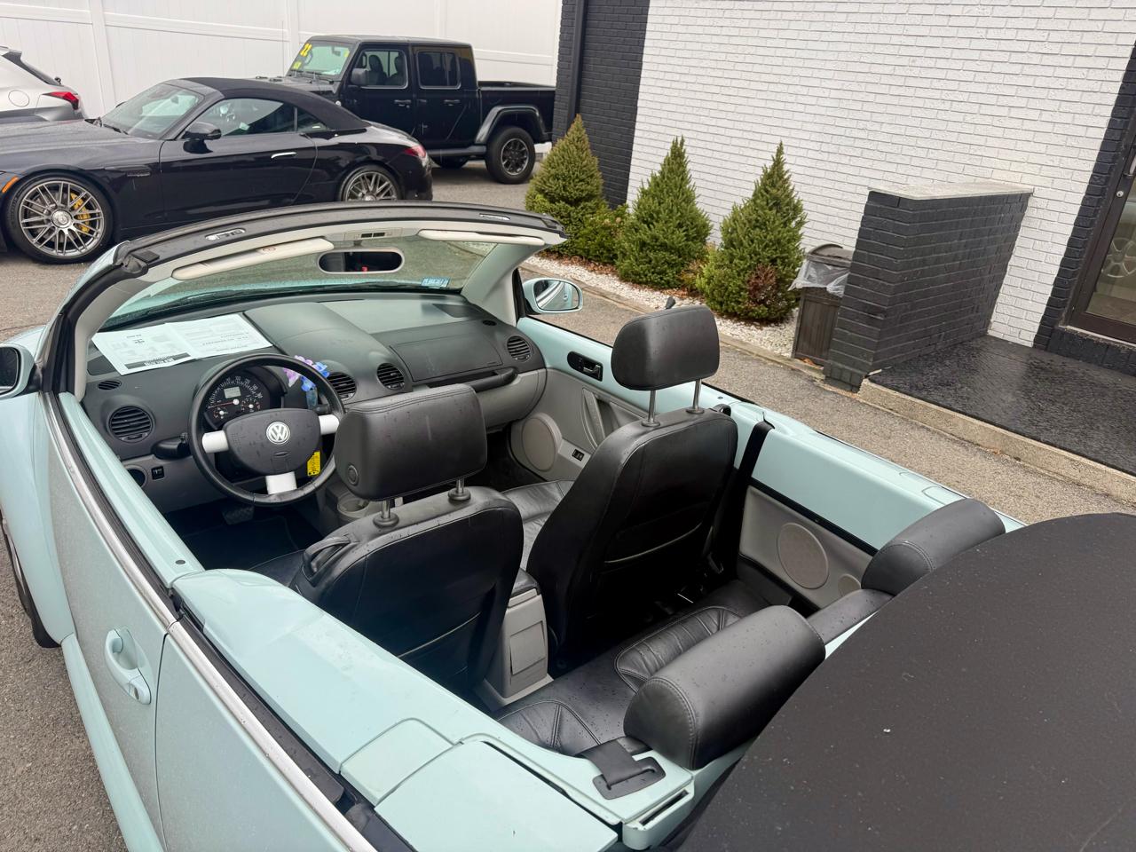Volkswagen New Beetle GLS 1.8L Convertible 2004