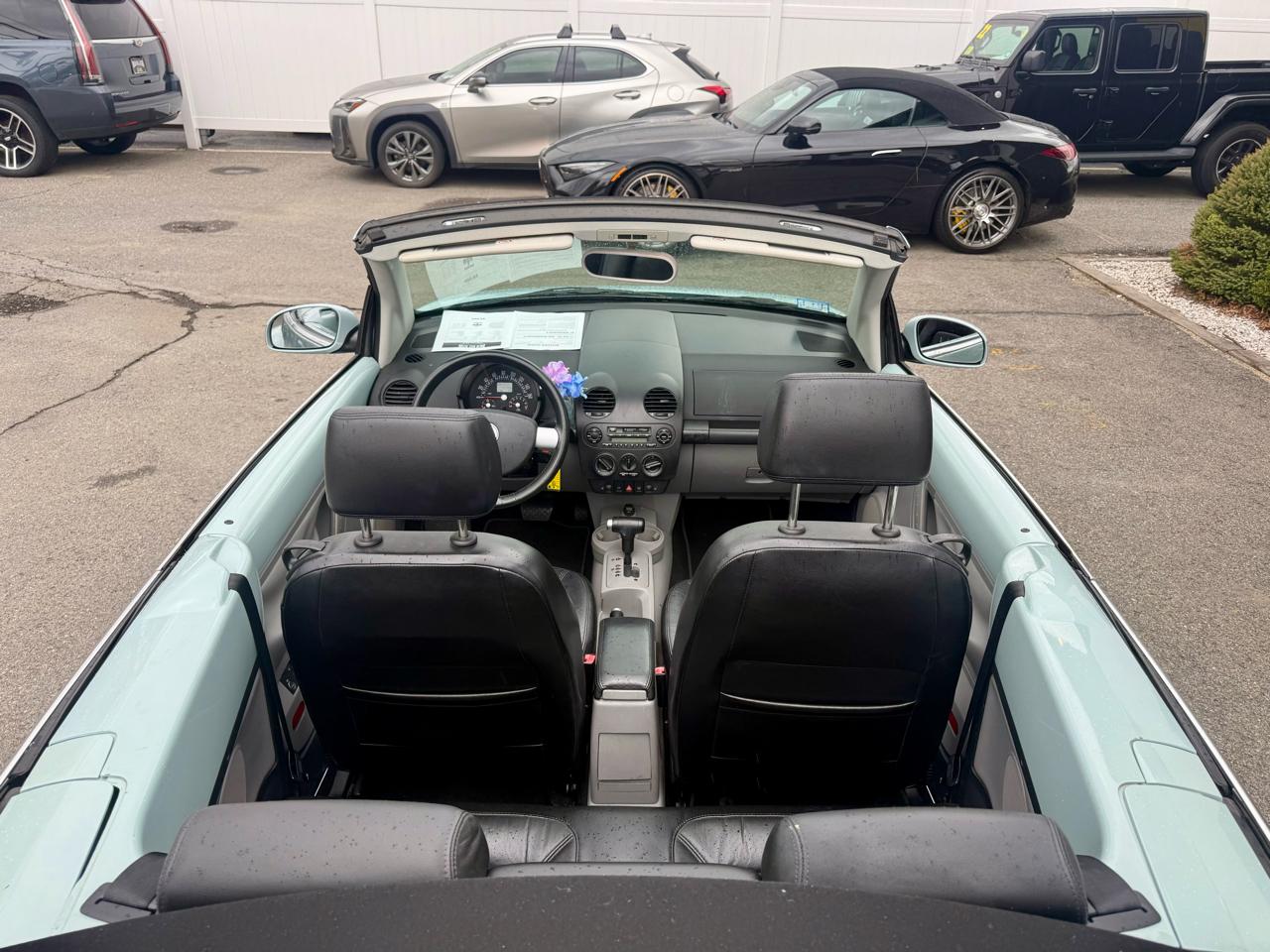 Volkswagen New Beetle GLS 1.8L Convertible 2004