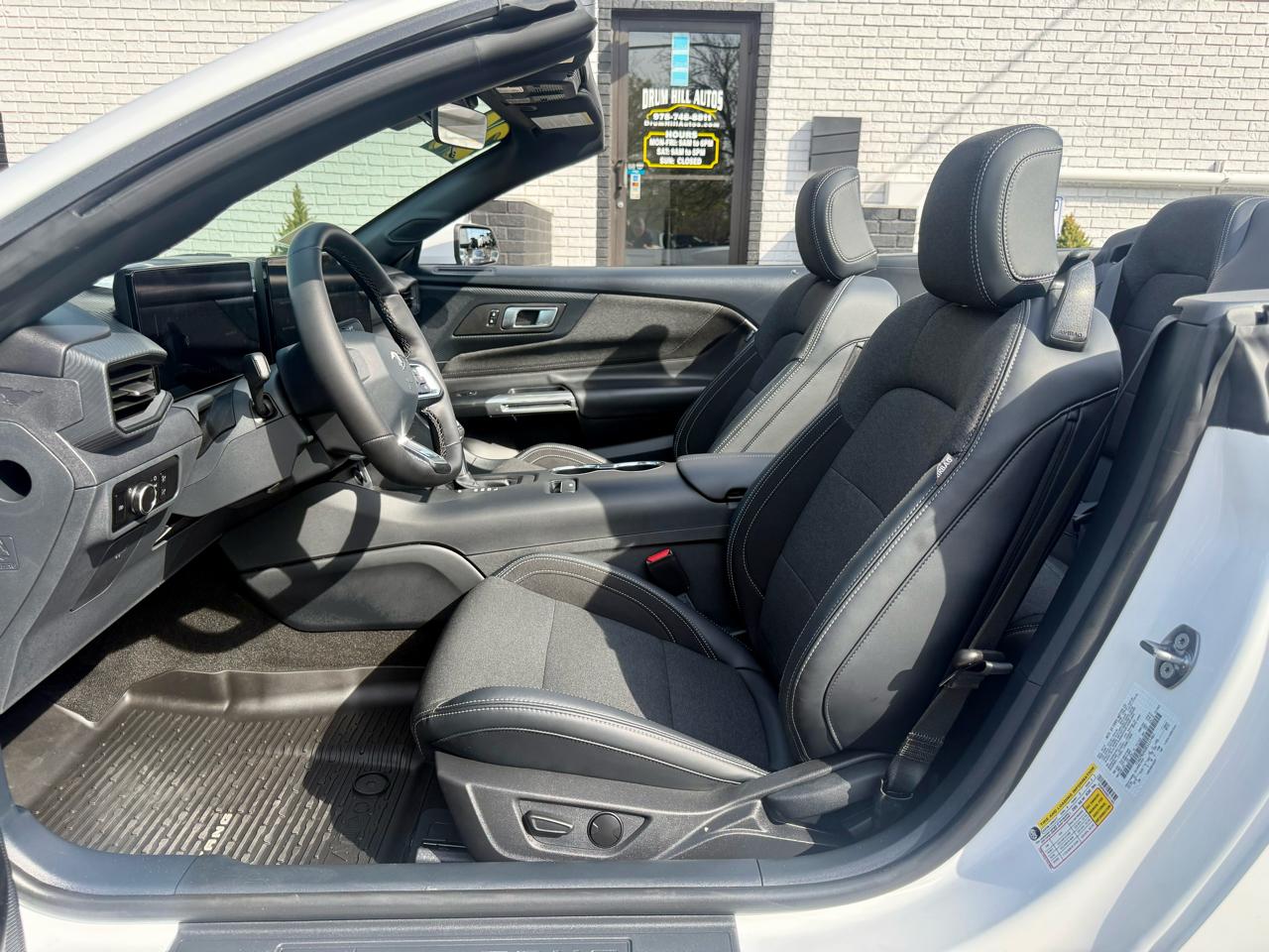 Ford Mustang EcoBoost Premium Convertible 2024