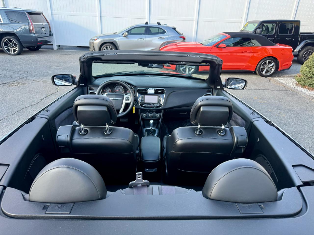 Chrysler 200 S Convertible 2012