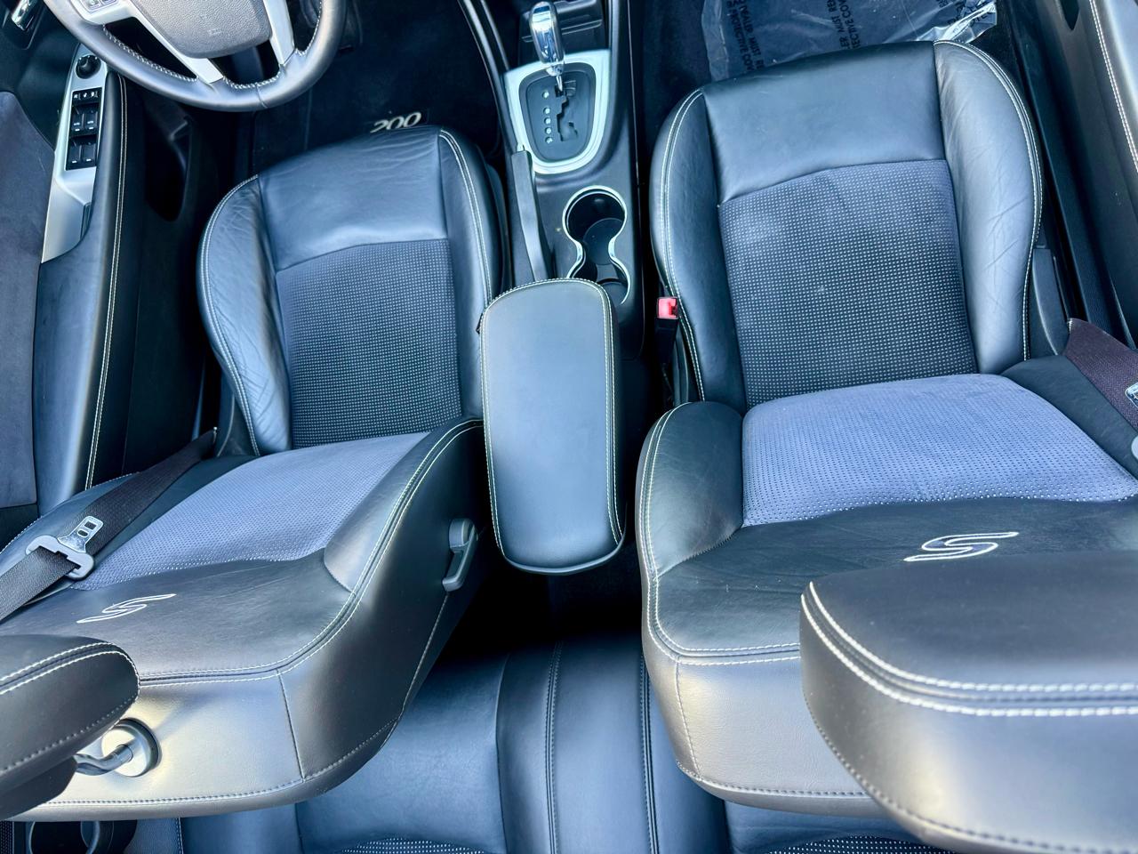 Chrysler 200 S Convertible 2012