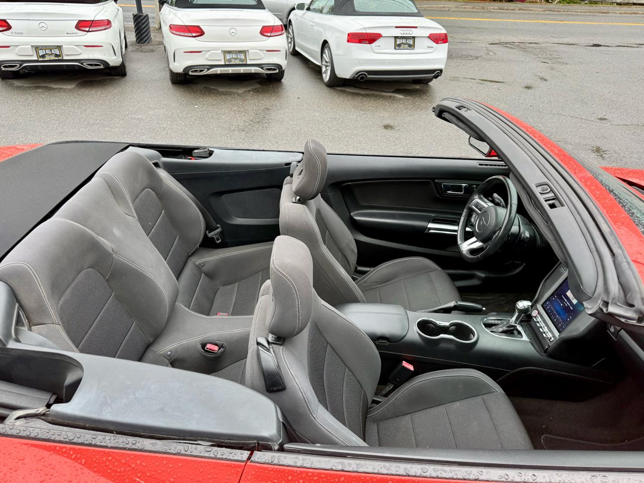 Ford Mustang V6 Convertible 2015