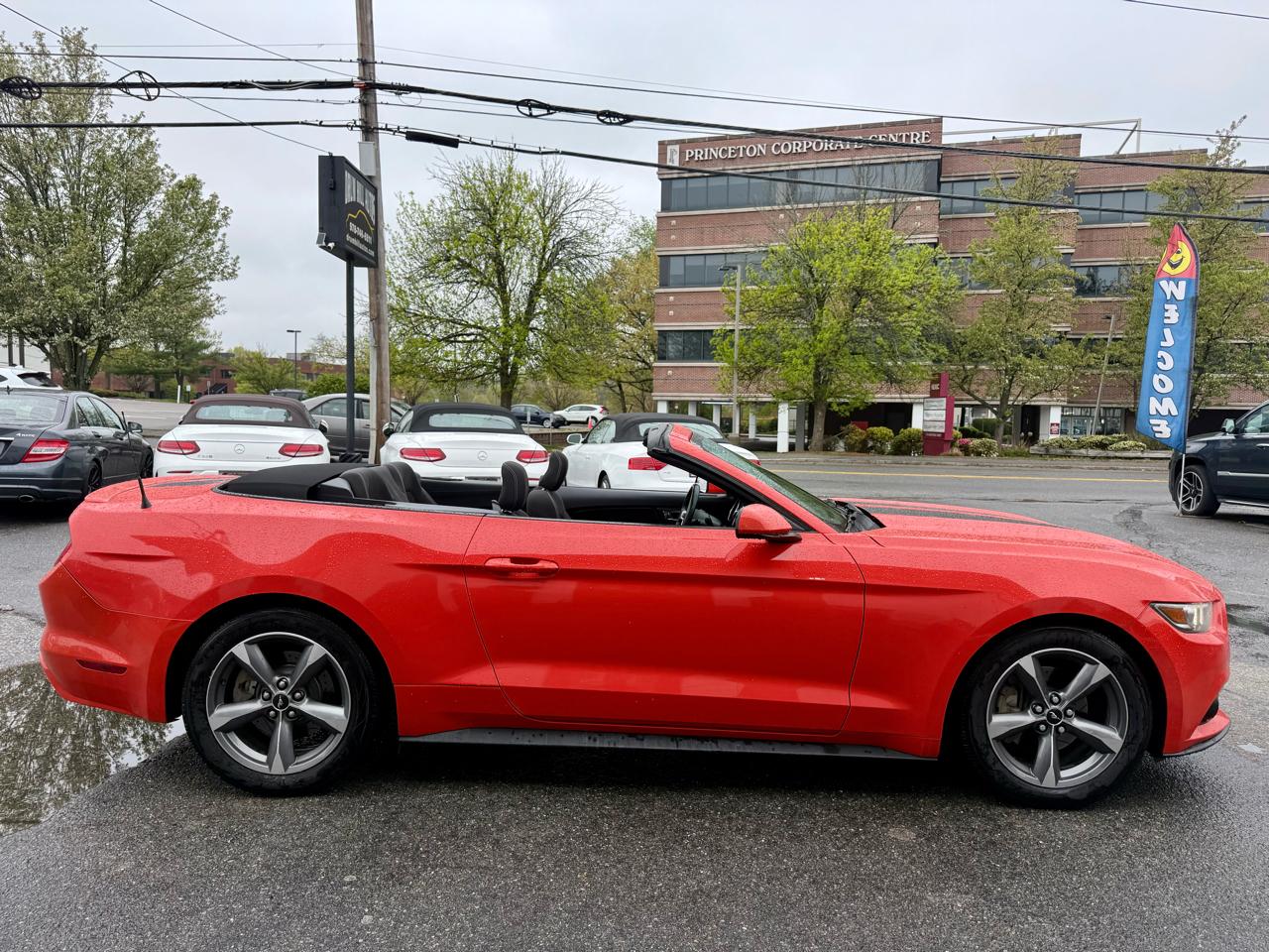 Ford Mustang V6 Convertible 2015