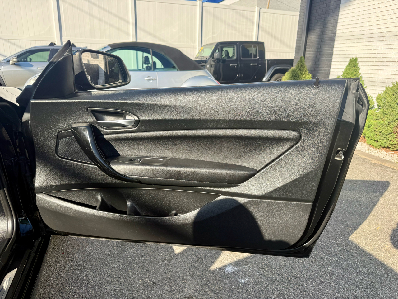 BMW 2-Series 230i xDrive Convertible 2020